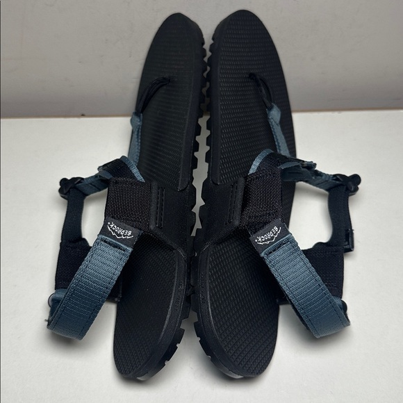Bedrock new on box Cairn Evo Slate Blue vibram soles Sandals - Picture 6 of 11